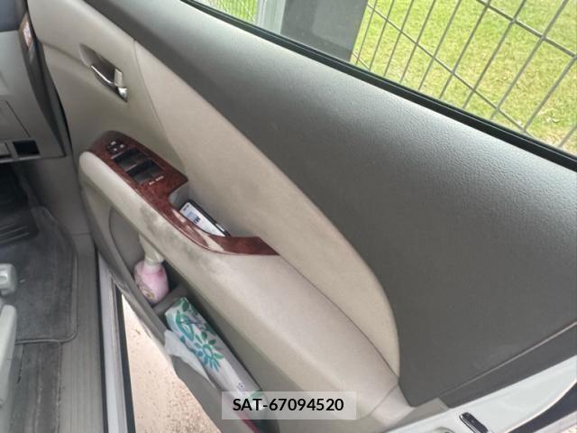 Toyota ESTIMA 2009-10 8365790-9