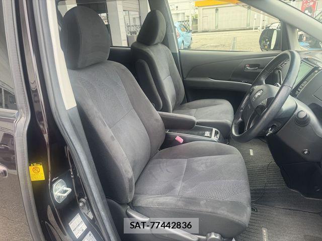 Toyota ESTIMA 2013-02 8371635-12