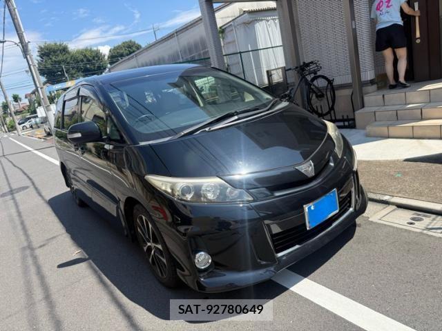 Toyota ESTIMA 2015-04 8371633-1