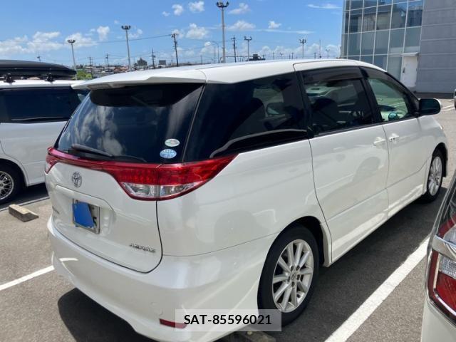 Toyota ESTIMA 2009-08 8371638-3