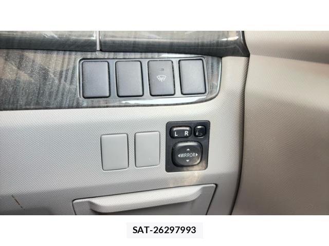 Toyota ESTIMA 2008-06 8411006-12