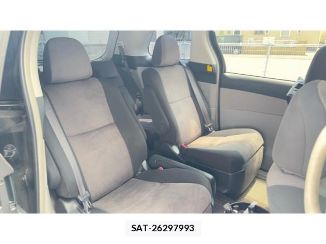 Toyota ESTIMA 2008-06 8411006-8