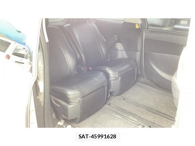Toyota ESTIMA 2012-06 8412264-10