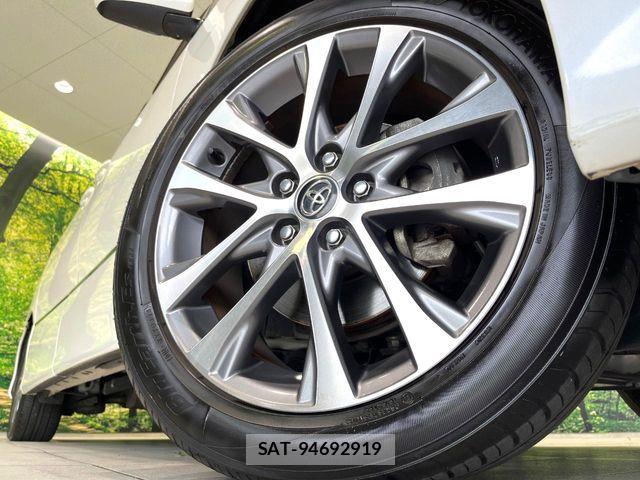 Toyota ESTIMA 2016-07 8438104-13