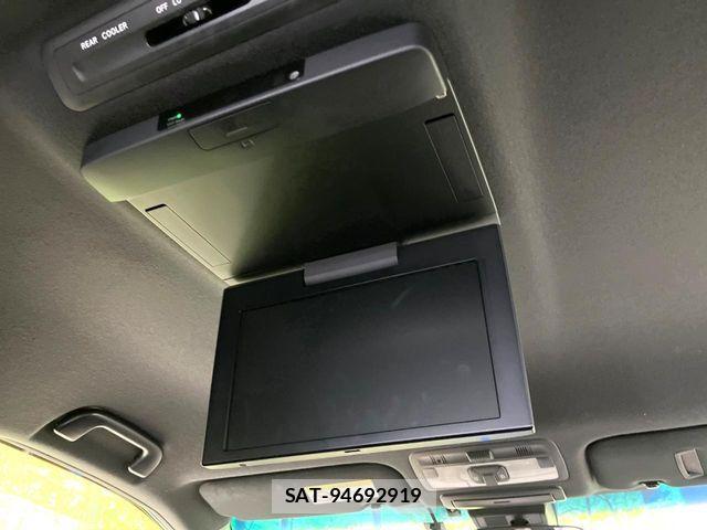 Toyota ESTIMA 2016-07 8438104-3