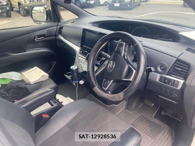 Toyota ESTIMA 2018-01 8438105-7