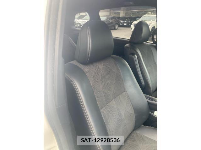 Toyota ESTIMA 2018-01 8438105-8