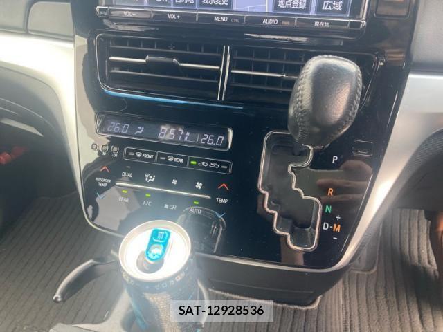 Toyota ESTIMA 2018-01 8438105-14