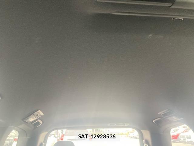 Toyota ESTIMA 2018-01 8438105-20