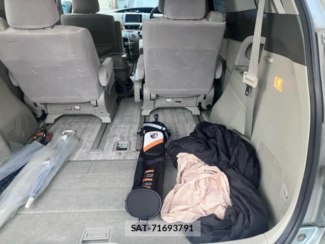 Toyota ESTIMA 2008-05 8438106-11