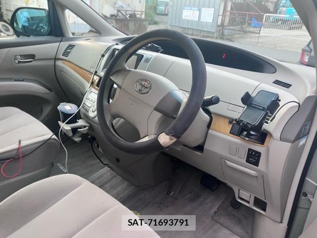 Toyota ESTIMA 2008-05 8438106-12