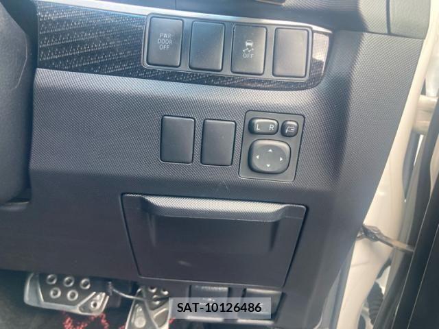 Toyota ESTIMA 2015-05 8457438-11