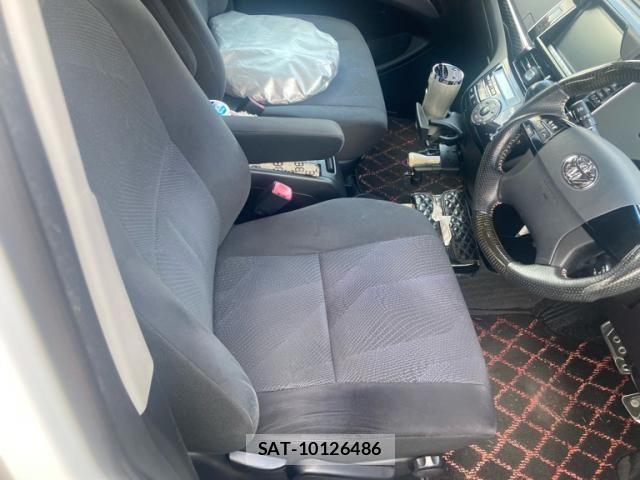 Toyota ESTIMA 2015-05 8457438-13