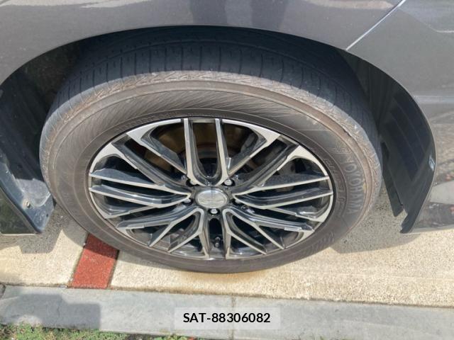 Toyota ESTIMA 2009-10 8485369-4