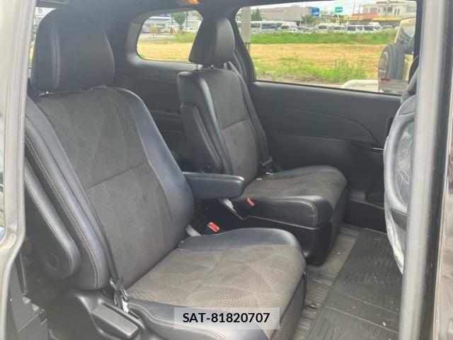 Toyota ESTIMA 2018-06 8524795-14