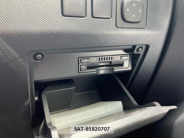 Toyota ESTIMA 2018-06 8524795-22