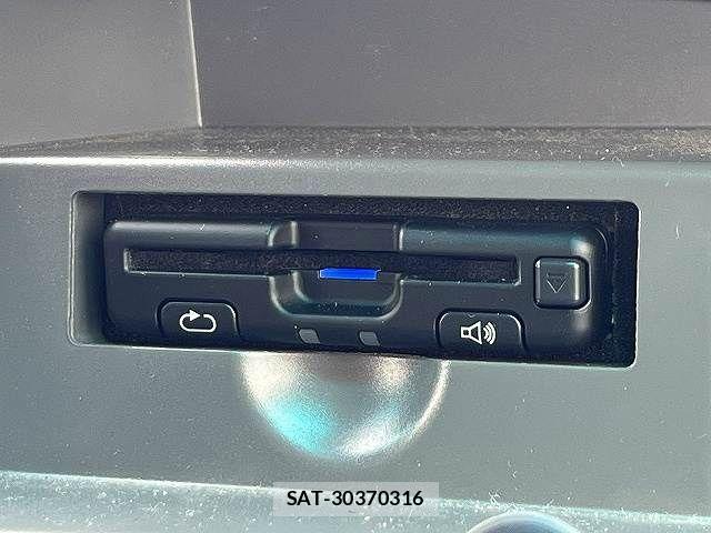 Toyota ESTIMA 2012-04 8561823-19