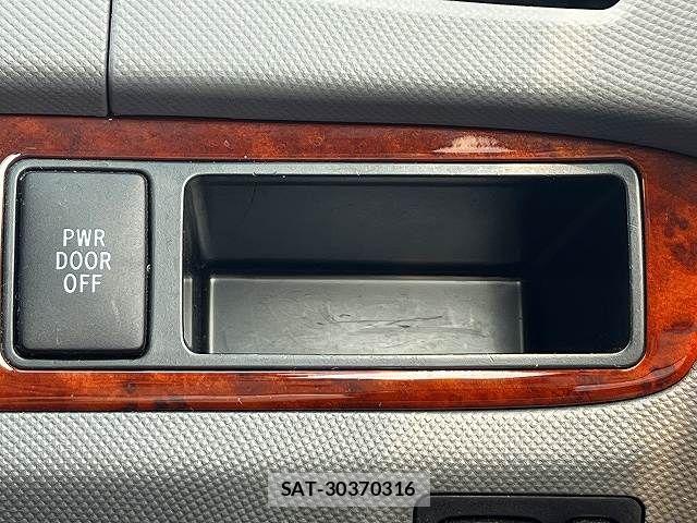 Toyota ESTIMA 2012-04 8561823-20