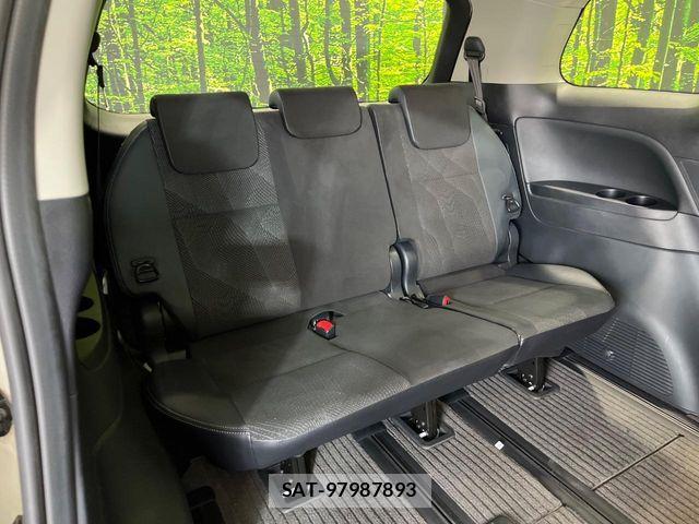 Toyota ESTIMA 2015-08 8561822-9