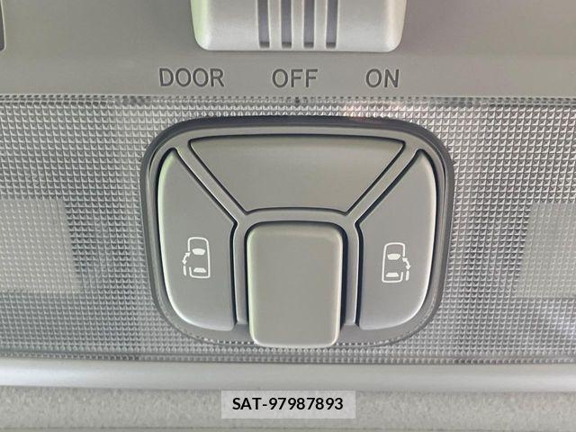 Toyota ESTIMA 2015-08 8561822-5