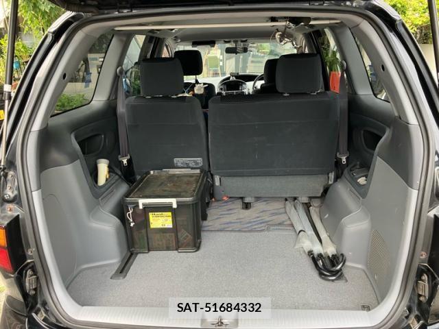 Toyota ESTIMA 2003-02 8561828-8