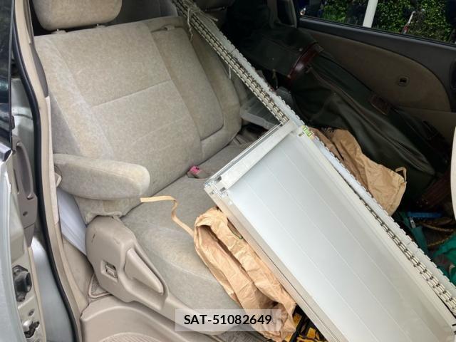 Toyota ESTIMA 2004-07 8561829-12