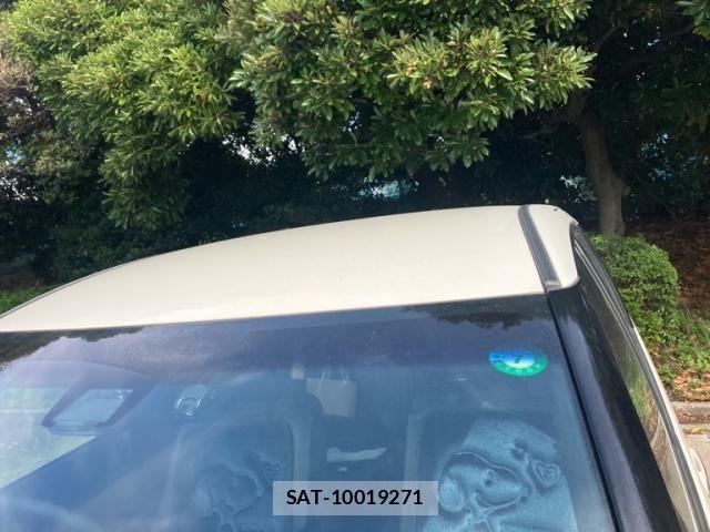 Toyota ESTIMA 2017-09 8561825-14