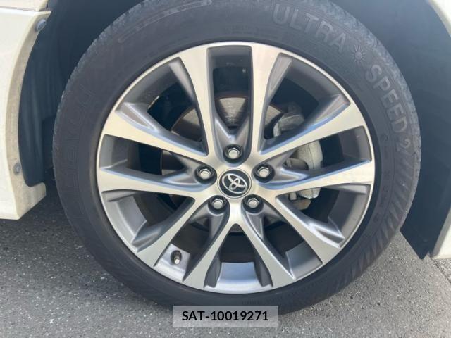 Toyota ESTIMA 2017-09 8561825-3
