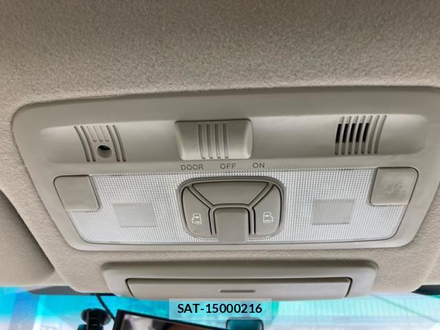 Toyota ESTIMA 2009-11 8561826-13