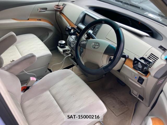 Toyota ESTIMA 2009-11 8561826-14