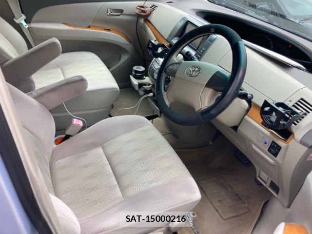 Toyota ESTIMA 2009-11 8561826-15