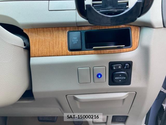 Toyota ESTIMA 2009-11 8561826-19