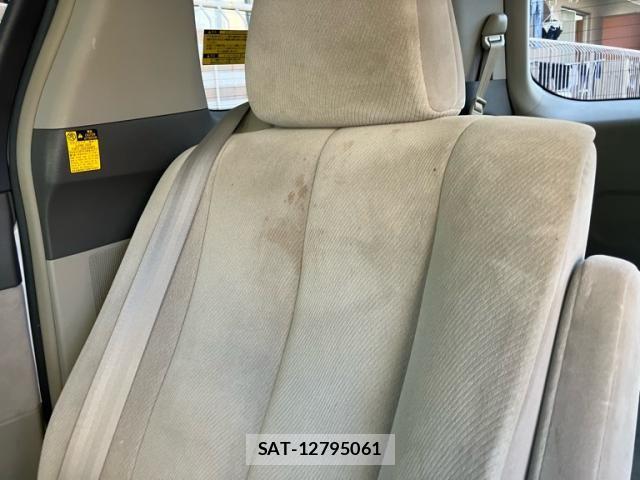 Toyota ESTIMA 2007-03 8561830-18
