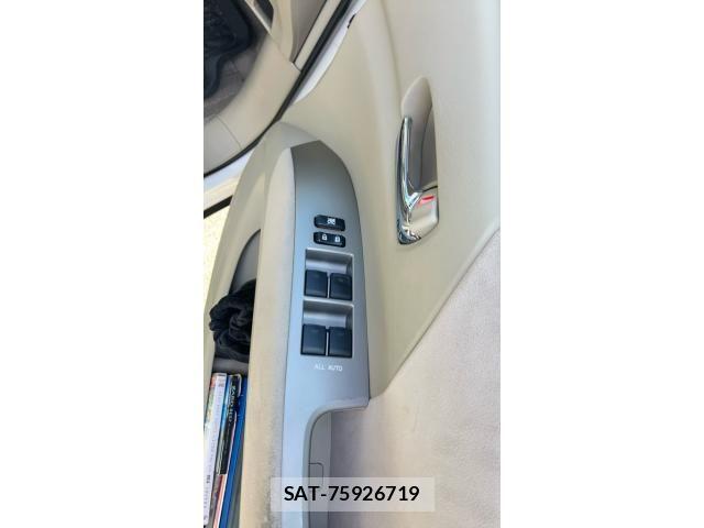Toyota ESTIMA 2007-10 8626677-6