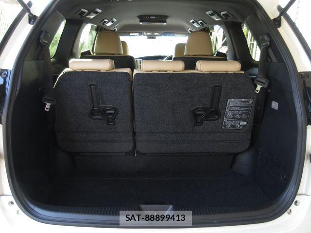 Toyota ESTIMA 2016-11 8626672-10