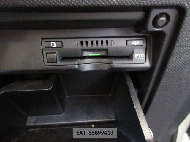 Toyota ESTIMA 2016-11 8626672-24
