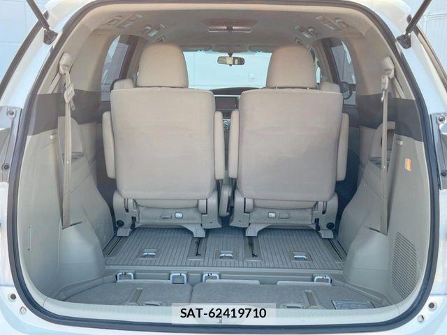 Toyota ESTIMA 2011-08 8666108-9