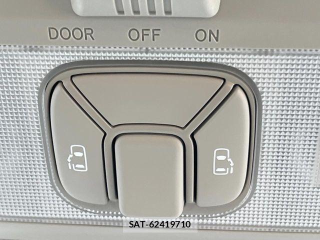 Toyota ESTIMA 2011-08 8666108-4