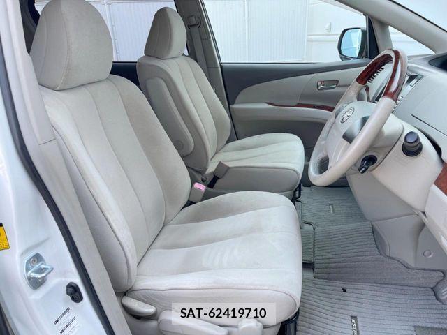 Toyota ESTIMA 2011-08 8666108-7