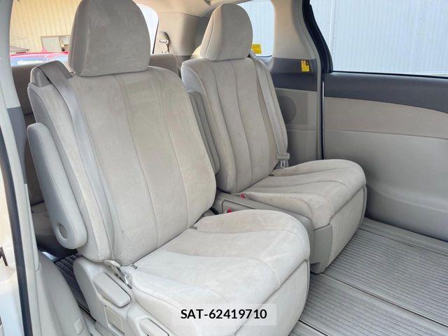 Toyota ESTIMA 2011-08 8666108-8