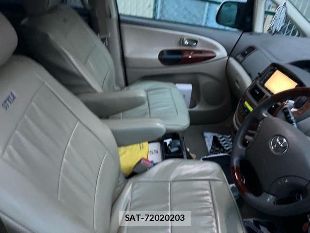 Toyota ESTIMA 2003-04 8658993-17
