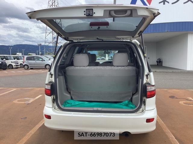 Toyota ESTIMA 2000-02 8658988-5