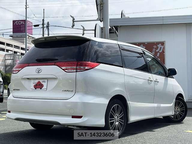 Toyota ESTIMA 2008-11 8658987-2
