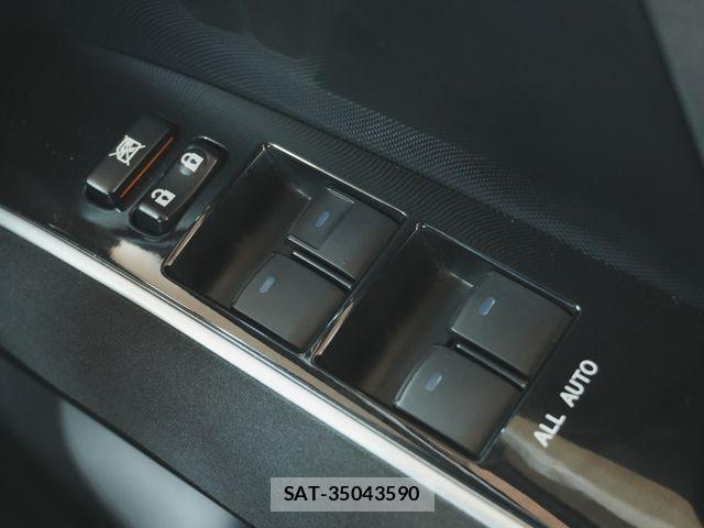 Toyota ESTIMA 2016-08 8658985-11