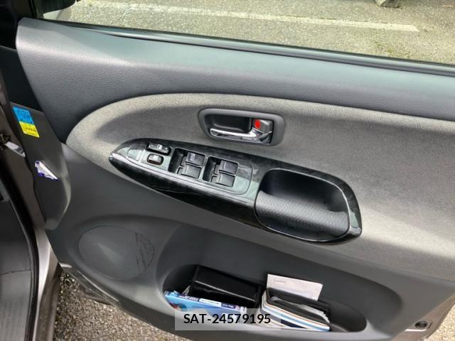 Toyota ESTIMA 2003-09 8658989-8