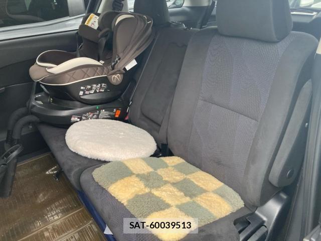 Toyota ESTIMA 2016-03 8741975-6