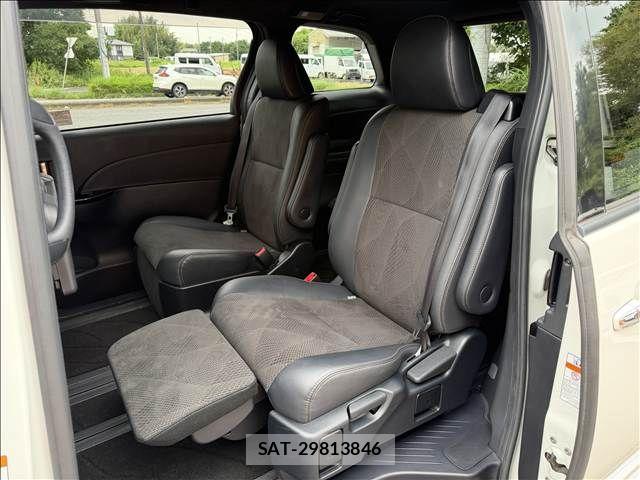 Toyota ESTIMA 2016-08 8741968-9