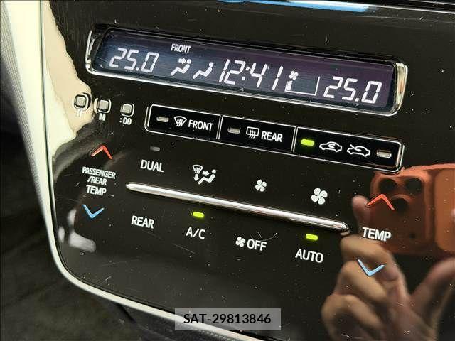 Toyota ESTIMA 2016-08 8741968-13