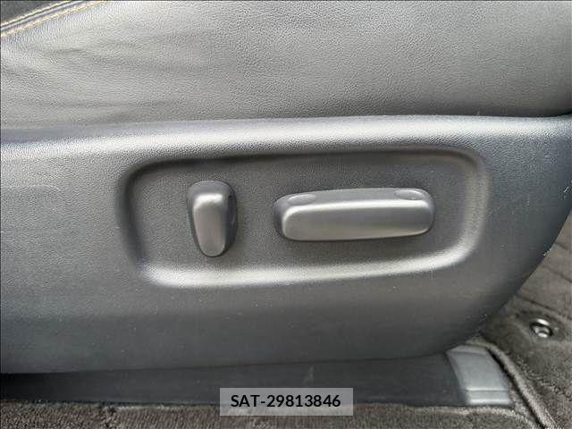 Toyota ESTIMA 2016-08 8741968-16