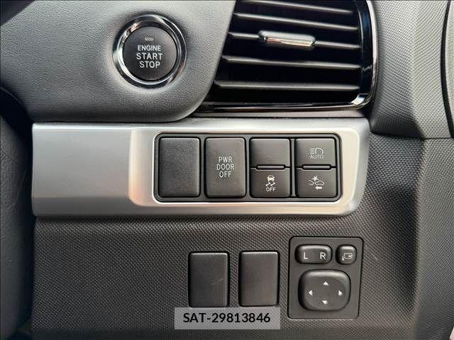 Toyota ESTIMA 2016-08 8741968-3